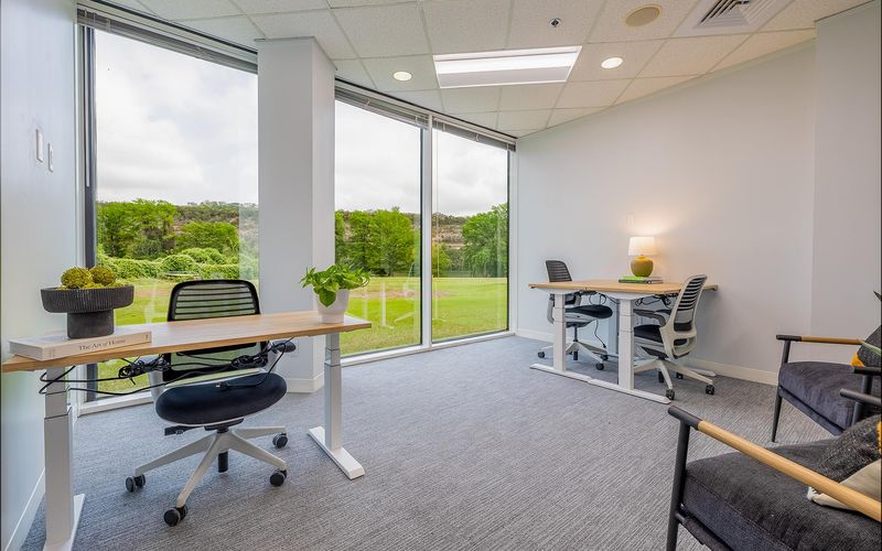 5000 Plaza On The Lake Drive, Austin Image 3