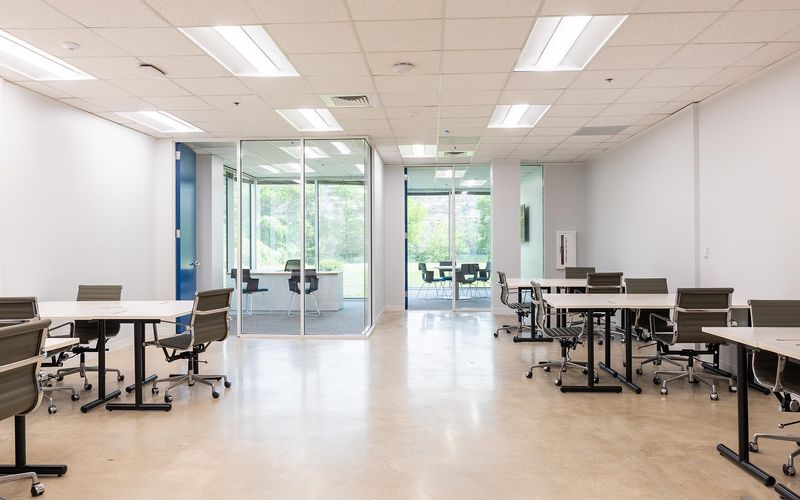 5000 Plaza On The Lake Drive, Austin Image 5