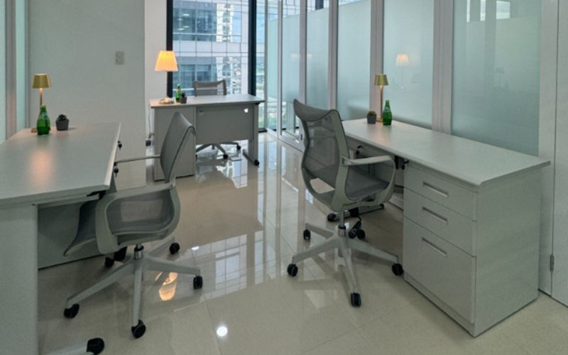 32 Nd Street Corner 11th Avenue Brgy Fort Bonifacio Bonifacio, Taguig Image 2