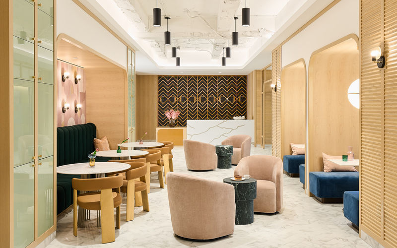 745 5th Avenue, New York Image 1