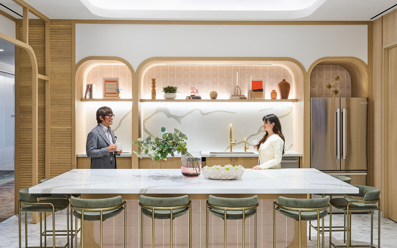 745 5th Avenue, New York Image 1