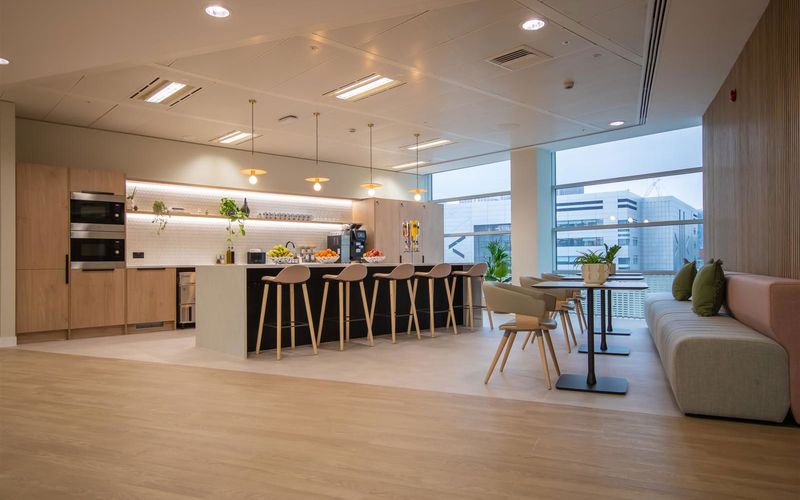 30 Crown Place, London Image 8