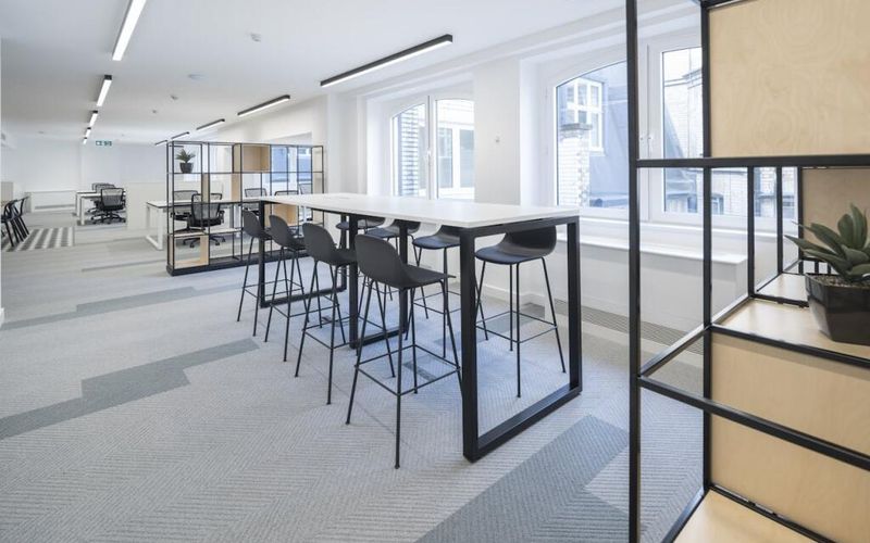 8 Lloyd’s Avenue, London Image 1