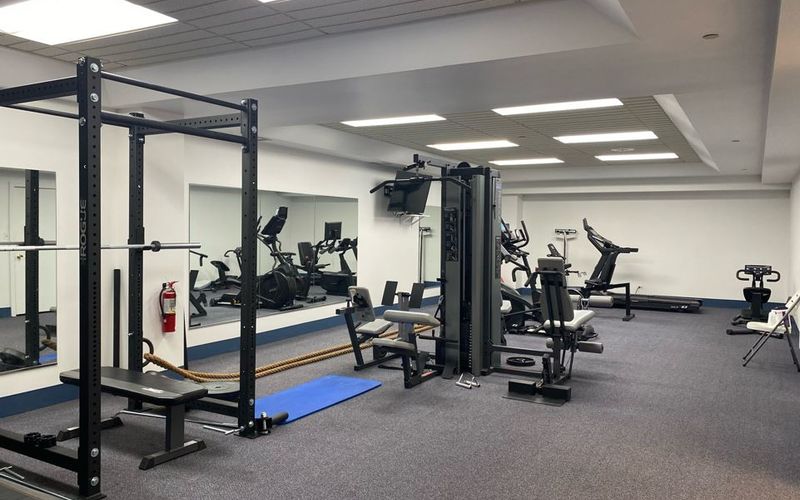 340 West Butterfield Road, Elmhurst Image 8