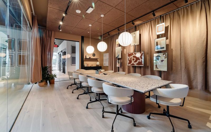 4835 South Highland Drive, Holladay Image 4