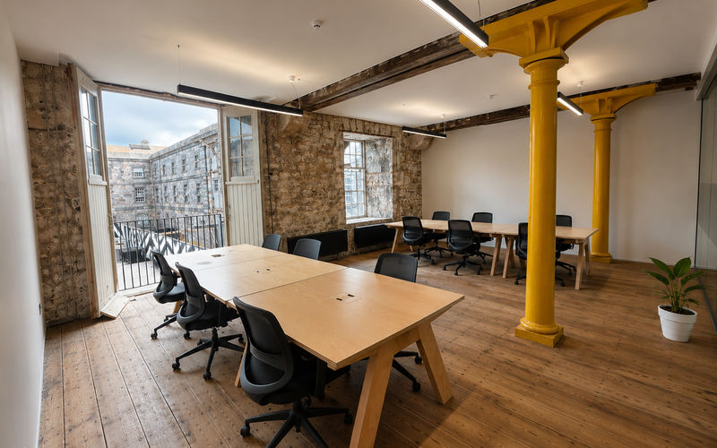 23 Melville Building, Plymouth Image 1