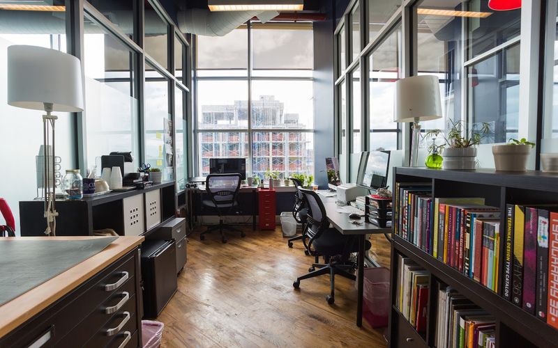 42 West Street, Greenpoint, 15 DESKS 42 West Street, Greenpoint Image 1