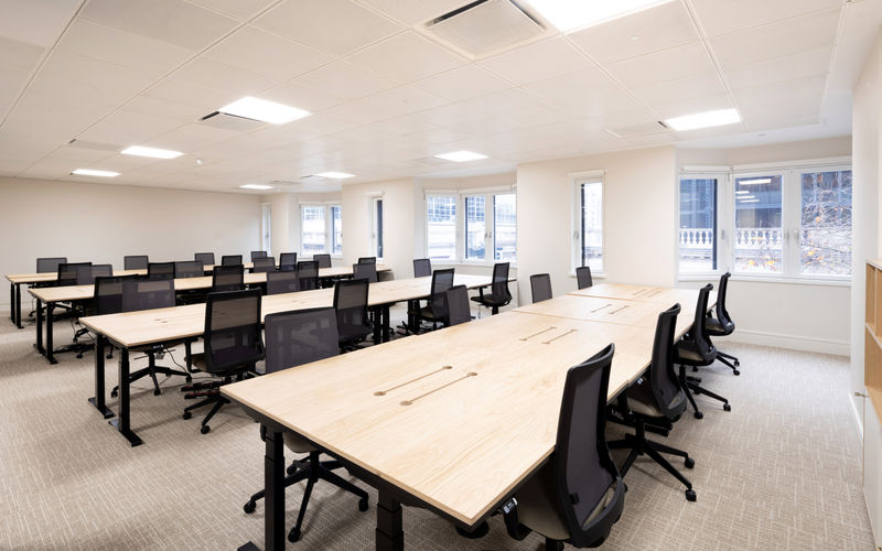 110 Buckingham Palace Road, Greater London Image 1