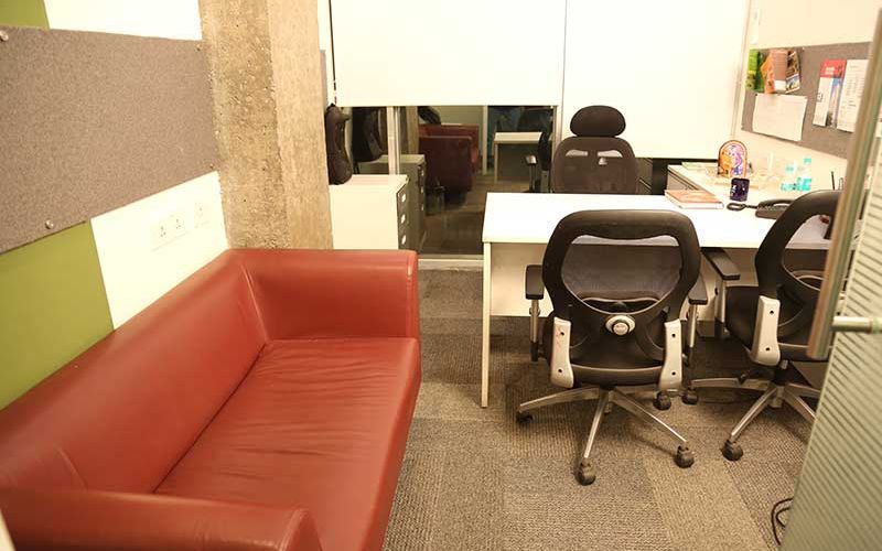 Opp Citi Mall Link Rd Veera Desai Industrial Estate Andheri West, Mumbai Image 1