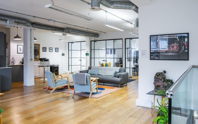 46-47 Britton Street, London Image 3