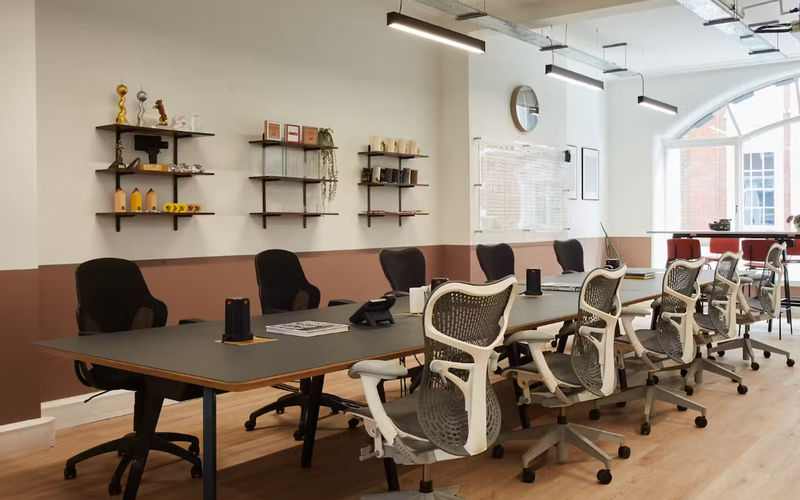 75 Newman Street, London Image 5