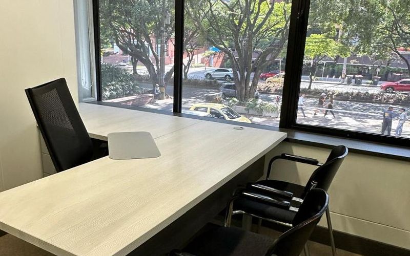 1a Sur-69 Carrera 43a, Medellín Image 1