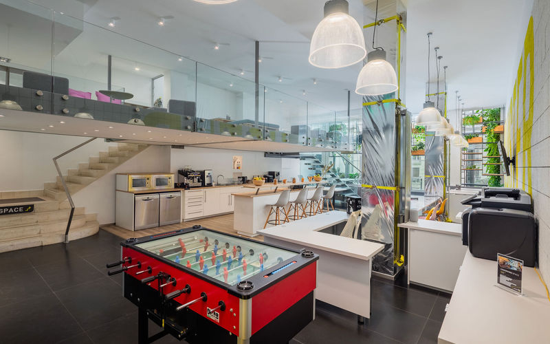 6 Károly Körút, Budapest Image 12