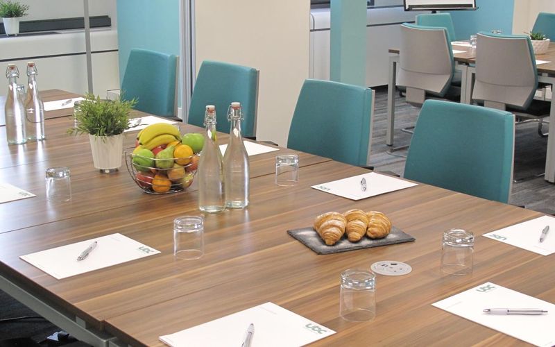 1000 Great West Road, Brentford Image 10