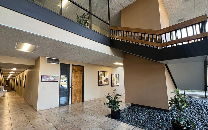 4241 E Piedras Dr, San Antonio Image 2