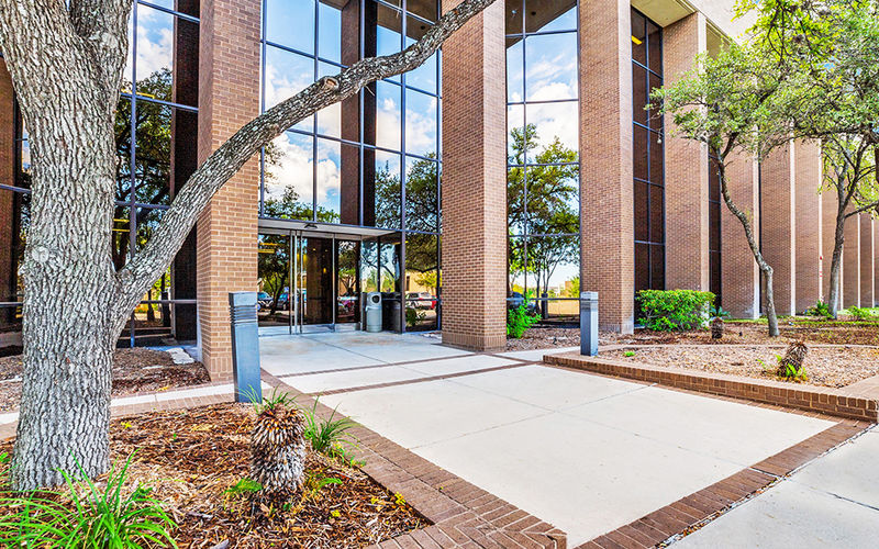 4440 S Piedras Dr, San Antonio Image 3