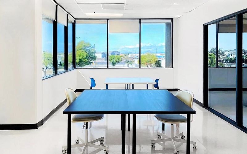 8407 Central Ave, Newark Image 8