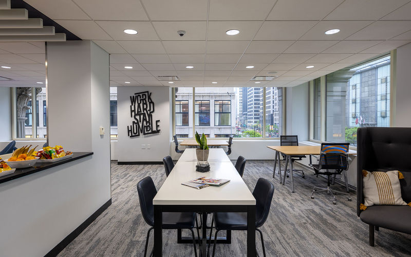 605 North Michigan Ave, Chicago Image 1