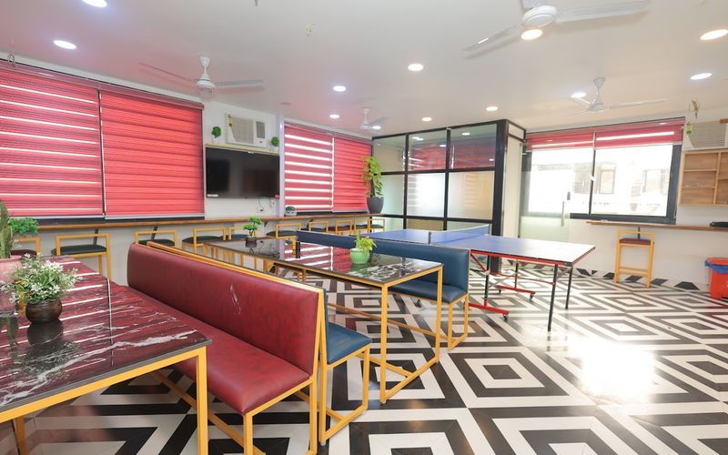 1e/23 Jhandewalan Extension, New Delhi Image 3