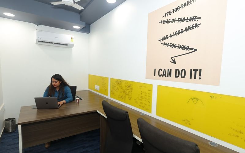 1e/23 Jhandewalan Extension, New Delhi Image 3