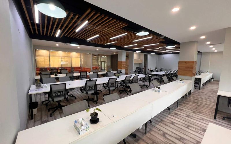 B-17 Institutional Area Sector 32, Gurugram, 350 DESKS B-17 Institutional Area Sector 32, Gurugram Image 1