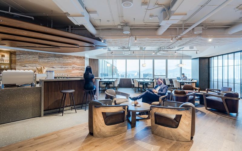 979 King's Road Taikoo Place, Quarry Bay Image 3