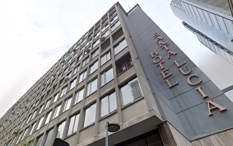 Huerfanos 770, Santiago Image 6