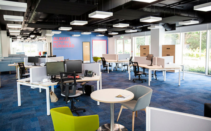 59 Walton Rd, Aylesbury Image 1