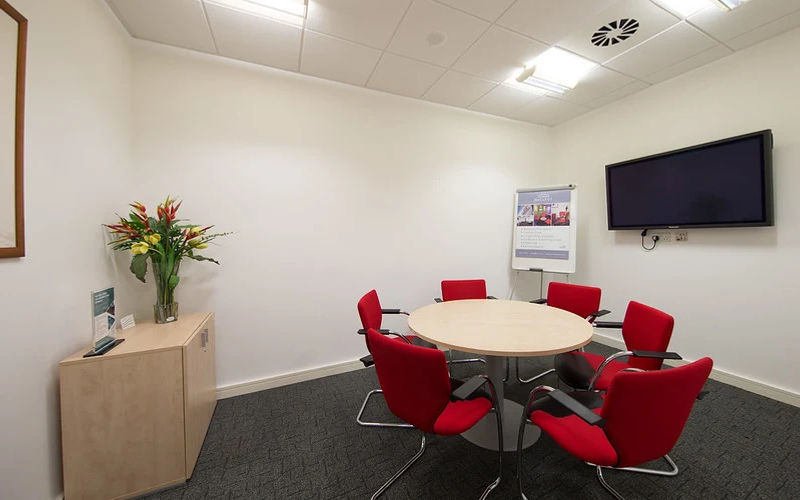 Brunel Way, Dartford Image 1