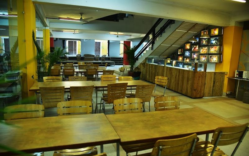 Hno 23 Sultanpur Mg Road, New Delhi Image 1