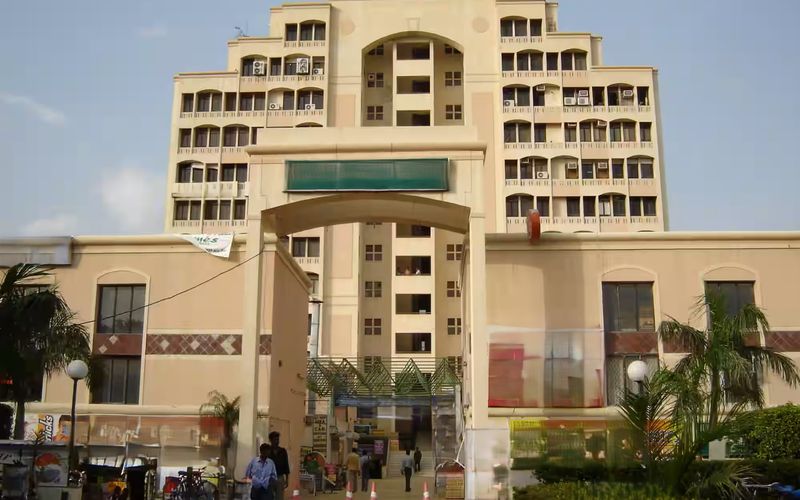 Dlf Phase Iv, Gurugram Image 6