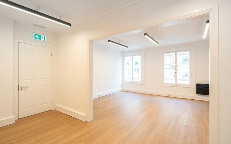 17 Garrick Street, Greater London, 18 DESKS 17 Garrick Street, Greater London Image 1