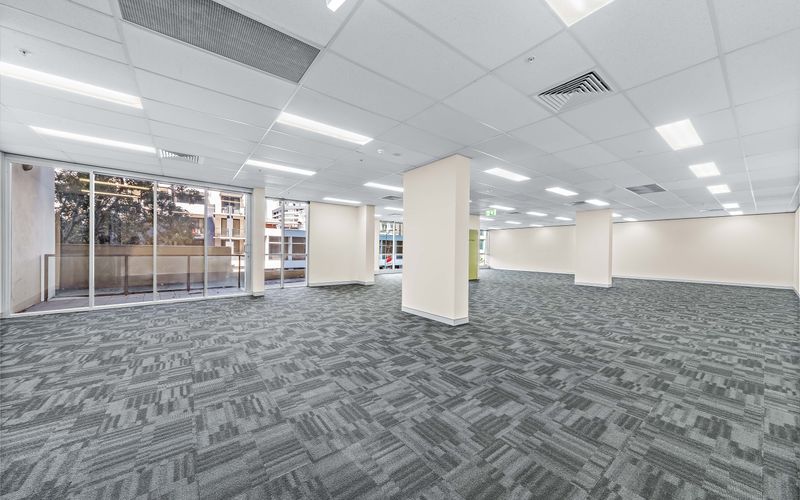 150-170 Leichhardt Street, Spring Hill Image 4