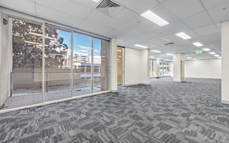 150-170 Leichhardt Street, Spring Hill Image 8