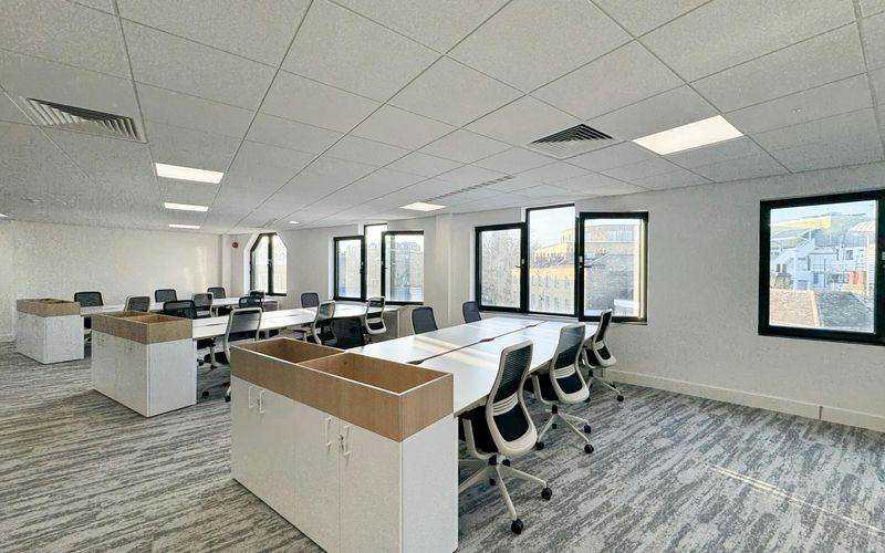 593-599 Fulham Road, Greater London Image 5