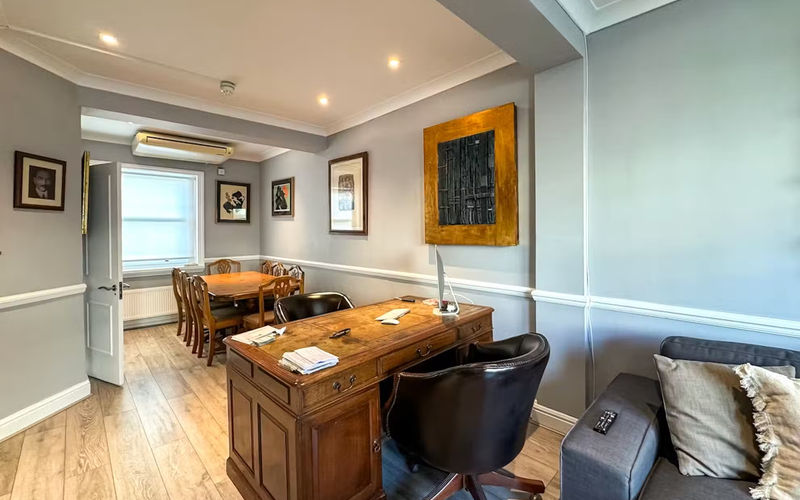 91 Mortimer Street, London, 6 DESKS 91 Mortimer Street, London Image 1