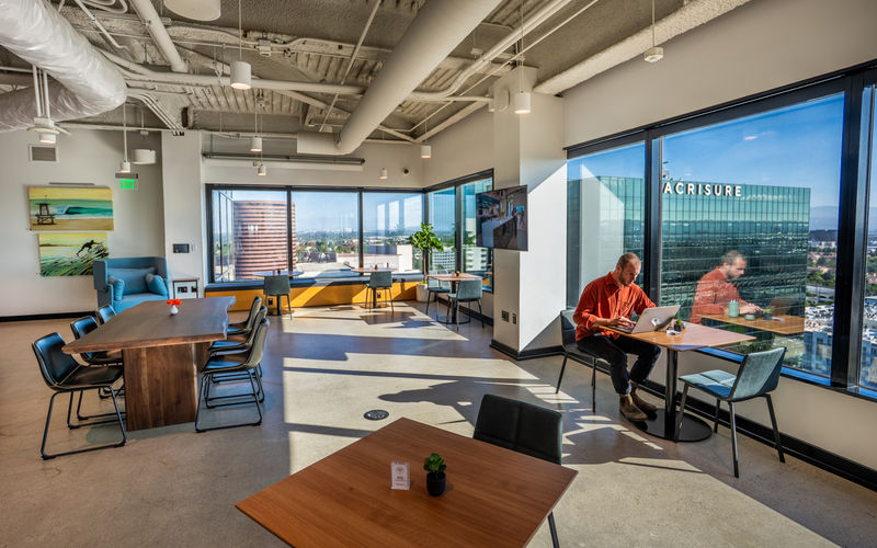 3200 Park Center Drive, Costa Mesa Image 2