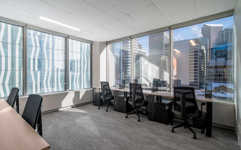 550 6 Ave Sw, Calgary, 1 DESK 550 6 Ave Sw, Calgary Image 1