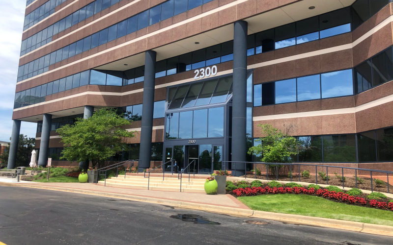 2300 North Barrington Road, Hoffman Estates Image 6