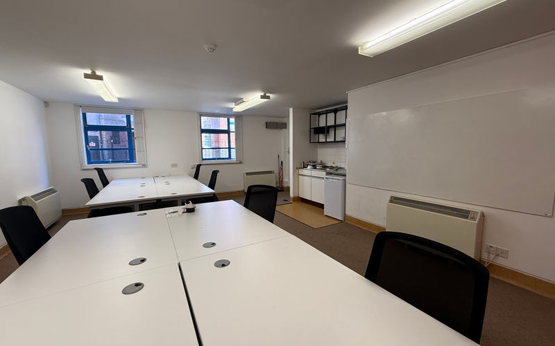 60-61 Old Nichol Street, Greater London Image 6