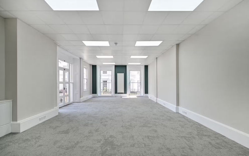 46-47 Park Lane, London Image 3