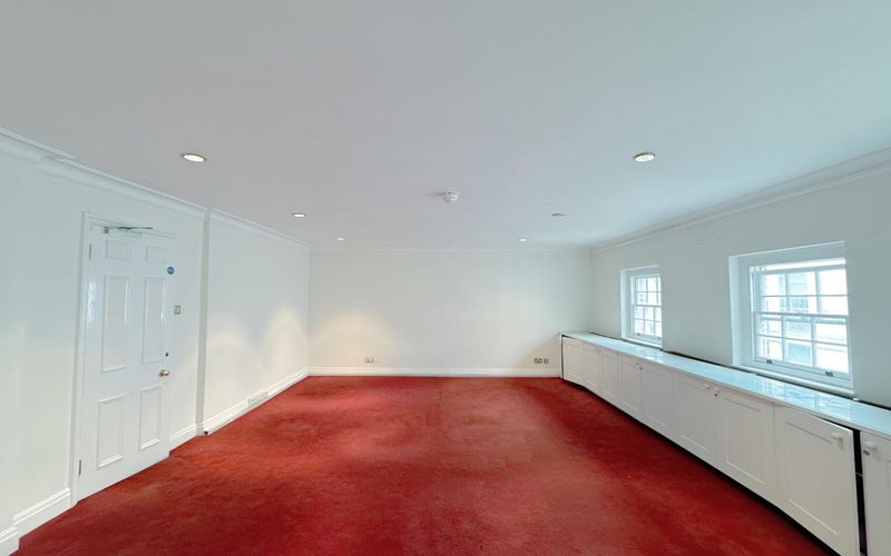 10 Dover Street, London Image 3