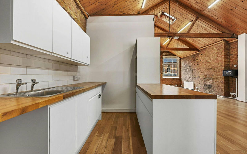 77 Leonard St, London Image 3