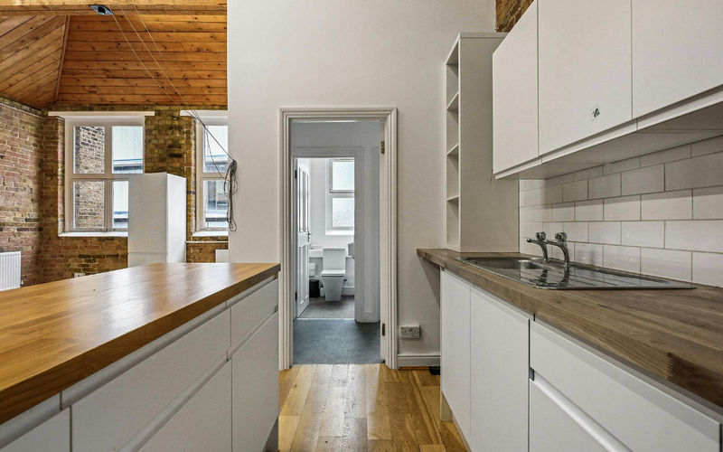 77 Leonard St, London Image 4