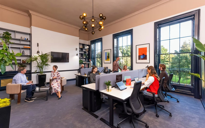 81 Merrion Square South, Dublin Image 1