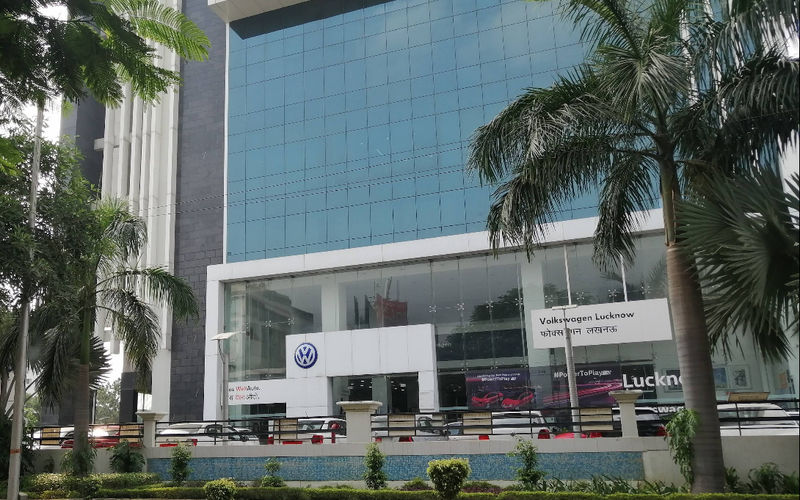 Amar Shaheed Path Vibhuti Khand Gomti Nagar, Lucknow Image 12