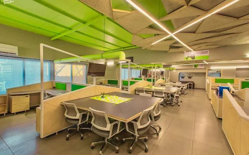 Titaanium Business Bhimrad Rd Althan, Surat Image 4