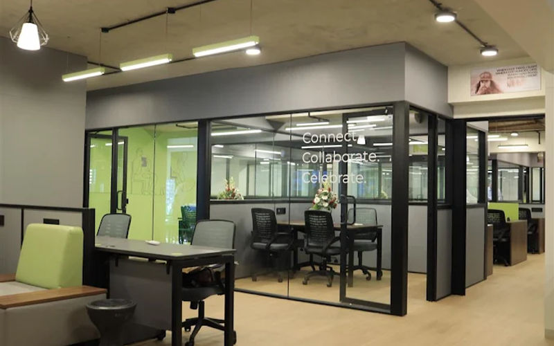 Altair Besides Vijay Sales Piplod Dumas Road Gaurav Path, Surat Image 4