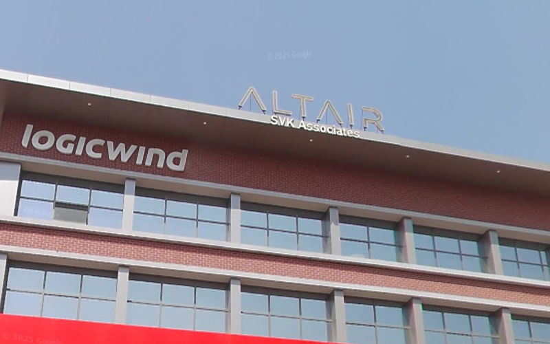 Altair Besides Vijay Sales Piplod Dumas Road Gaurav Path, Surat Image 6