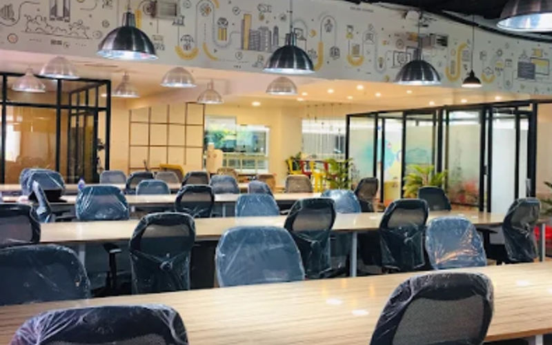 Bm Habitat Mall Gokulam Main Rd 3rd Block Jayalakshmipuram, Mysuru, 5 DESKS Bm Habitat Mall Gokulam Main Rd 3rd Block Jayalakshmipuram, Mysuru Image 1
